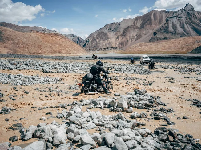 16 Day Himalayan Guided Motorcycle Tour on the Worlds Highest Motorable Pass photo 4