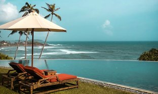 Weligama Bay Retreats & Trips
