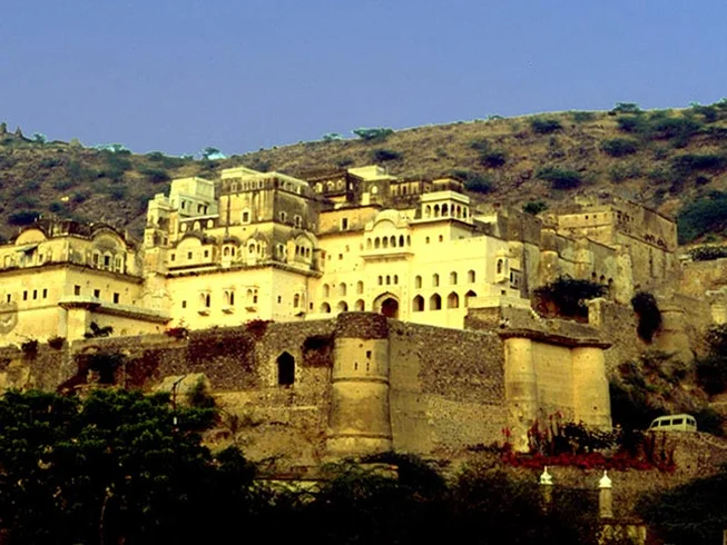 14 Day Royal Rajasthan Guided Motorcycle Tour in India photo 9