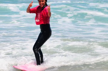 8 jours en stage de surf débutant à Surfers Retreat, Fuerteventura, Espagne