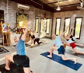 921-tägiges VIP-Wellness-Retreat: Yoga, Meditation & Muay Thai-Erlebnis in Phitsanuloke, Thailand - Photo 1