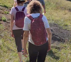 84 Tage Sommer-Yoga-Retreat „Rooting to Flourish“ in Contrazy, Frankreich - Photo 1