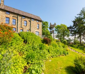 35 Tage Yoga, Meditation, Spaziergänge, Mandala Zeichen Workshop, Sound Bath und Mehr in Cumbria, Vereinigtes Königr - Photo 1