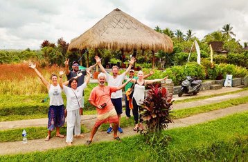 7 Tage Chakra-Öffnung, Hinduistische Spiritualität, Balinesisches Watukaru Yoga, Kultur-Retreat in Bali, Indonesien