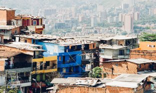 Medellín Retraites et Voyages