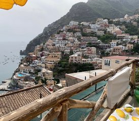 6 Tage Genussvoller Yoga-, Weinverkostungs- und Kulinarikurlaub in Positano, Italien - Photo 3