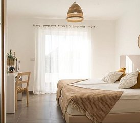 8 Tage Detox und Glow Frauen Yoga Retreat in Burgau, Algarve, Portugal - Photo 3