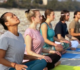 24-Daagse 200-Uur Hatha en Holistische Yoga Therapie Basis Docentenopleiding Cursus in Rishikesh, India - Photo 3