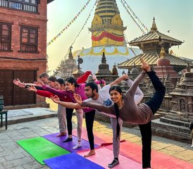 22 Tage 200-Stunden Traditionelle Hatha- und Ashtanga-Mehrstil-Yogalehrer Ausbildung in Kathmandu, Nepal - Photo 3