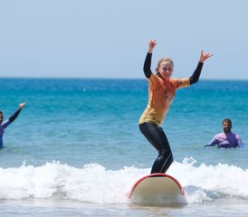 4 días de emocionante campamento de surf y acogedor alojamiento en Cascais, Lisboa - Photo 2