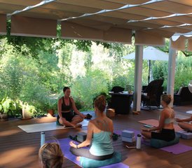 64 Day Trinity River Yoga Retreat in Lewiston, California USA - Photo 1