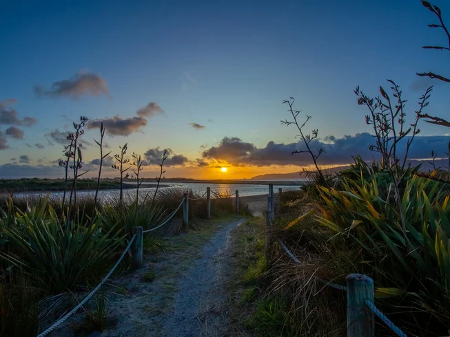 26 Day New Zealand Adventure Guided Motorcycle Tour photo 10
