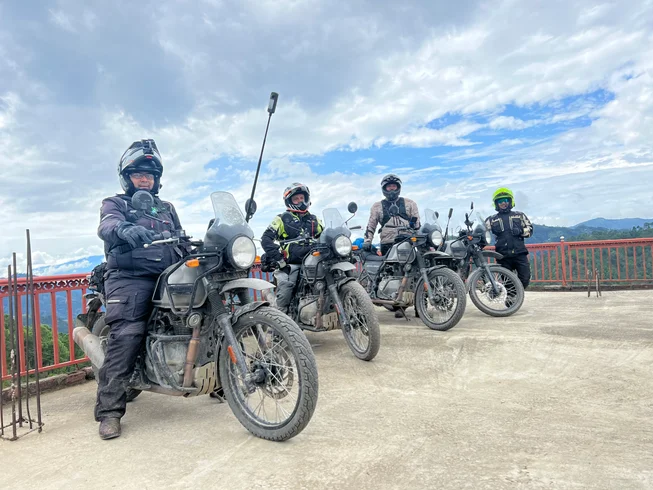 8 Day Guided Adventure Motorcycle Tour in the Pangi Valley, India photo 2