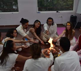 24-Daagse 200-Urige Yoga Docentenopleiding: Hatha, Ashtanga, Vinyasa, Meditatie in Rishikesh, India - Photo 5