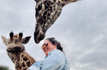 Safari Exclusivo De 4 Días en Serval Wildlife Y Chemka en Tanzania