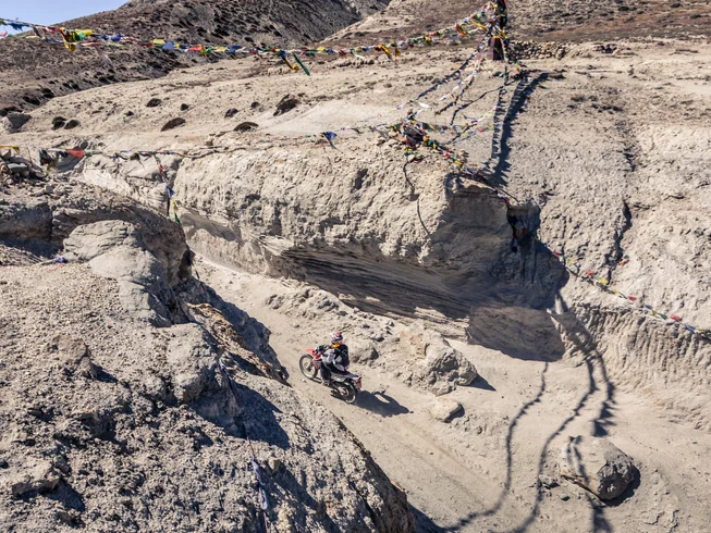 13 Day Guided Motorcycle Tour of the Upper Mustang in Nepal photo 6