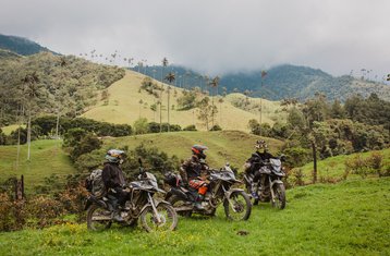 6 Day Guided Motorcycle Tour of The Coffee Region and Valle Del Cocora in Colombia
