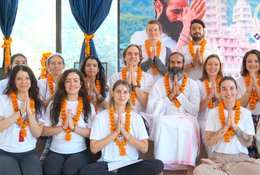 36 Day 300-Hour Online Hatha, Ashtanga, and Therapeutic Yoga Teacher Training With 60 Live Hours