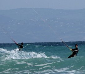 36 Tage Spannender Gruppenkurs im Kitesurf Camp in Tarifa, Cadiz, Spanien - Photo 1