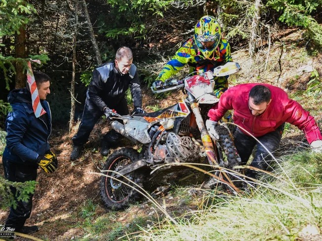 7 Day Guided Enduro Motorcycle Tour in Bajina Basta photo 9