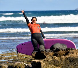 8 días de ambiente veraniego infinito: surf todos los días con yoga y cenas en grupo en Tenerife, España - Photo 5