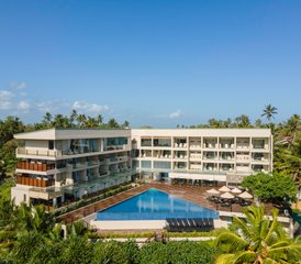 8 Day Blue Mind Ocean Ayurveda Retreat in Weligama, Sri Lanka, with Yoga and Doctor Consultations - Photo 4