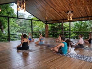 5 Tage Schweige Achtsamkeit Meditation und Yoga Retreat in Santa Teresa Puntarenas