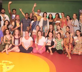 010 jours en stage de yoga, surf et ayurvéda à Varkala, Kerala, Inde - Photo 1