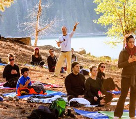 115 jours en retraite de yoga et randonnée pour toute la famille avec camping et aventure en Californie, États-Unis - Photo 1