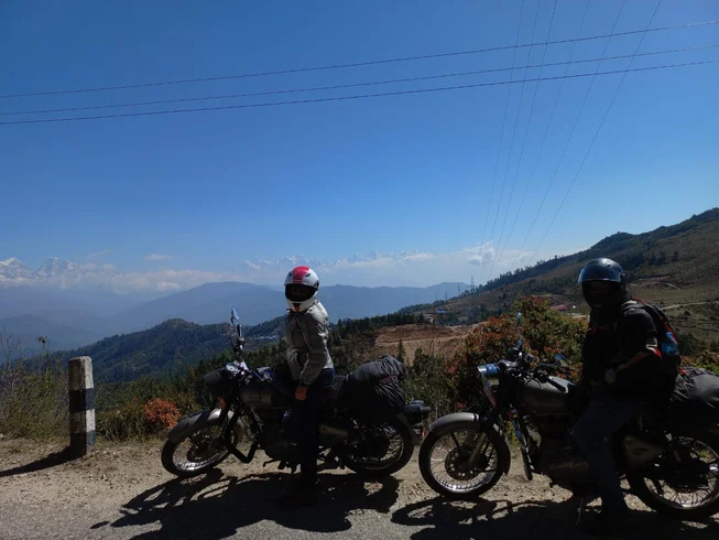 6 Day Everest View Guided Motorcycle Tour in Nepal photo 4
