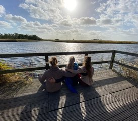85-Daagse Tevredenheid en Doelgerichtheid: Yoga en Meditatie Retreat in Noord-Friesland, Duitsland - Photo 1
