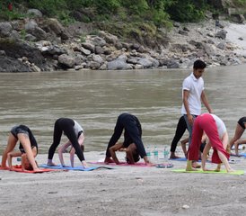 28 jours-200 heures en formation de professeur de yoga vinyasa flow et ashtanga à Rishikesh, Inde - Photo 5