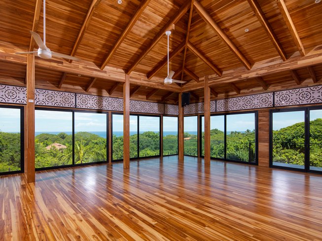 8 Days Wild Radiant Yoga Retreat at the Luxurious Bodhi Tree Yoga ...