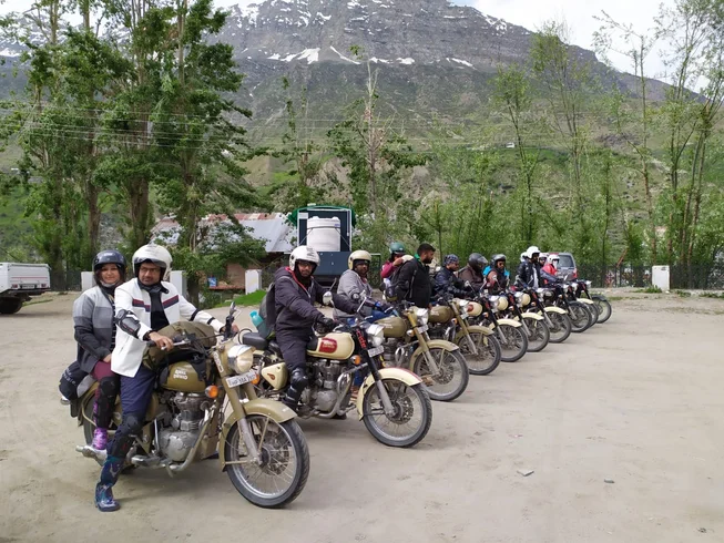 11 Day Srinagar, Leh, Manali Guided Motorbike Tour in India photo 9