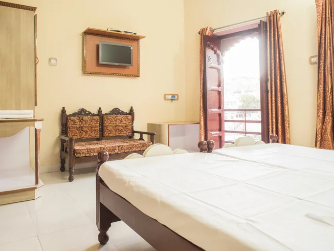 3 Day Self-Guided Motorcycle Tour in Bikaner and Jodhpur, Rajasthan photo 8