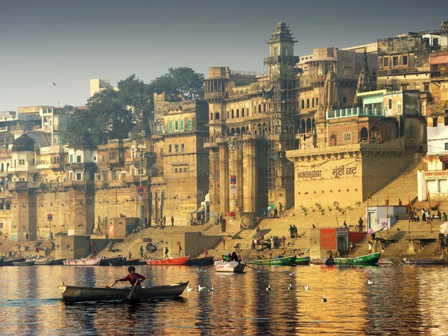9 Day India Guided Motorcycle Tour in Delhi, Jaipur, Agra along with Varanasi photo 6