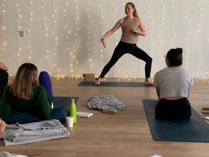 4 Tage 25-Stunden Restorative Yogalehrer Ausbildung und Immersion in der Normandie