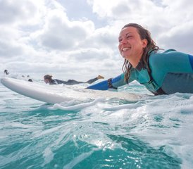 8 jours de retraite surf tout compris pour femmes avec skate, yoga et aventure à Fuerteventura, Espagne - Photo 4