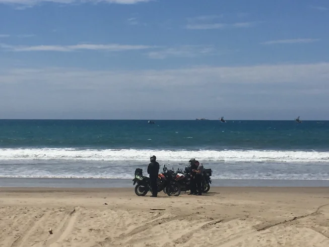 8 Day Spondylus Guided Motorcycle Tour in Ecuador