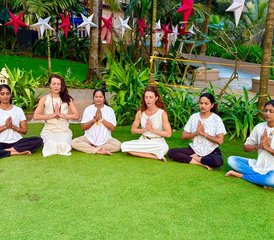 811 jours en formation de professeur de yoga intensive 100 heures à Goa, Inde - Photo 1