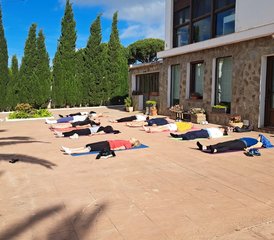 95 días de retiro de yoga de verano en Chiclana De La Frontera, España - Photo 1