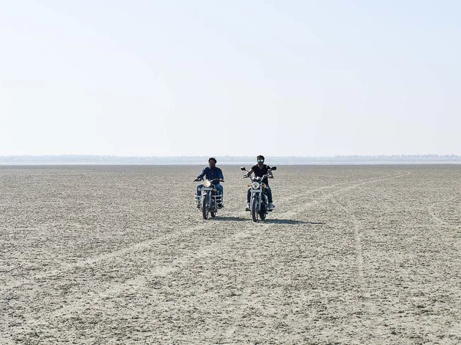 11 Day Festival of Colors Guided Motorcycle Tour in Rajasthan photo 8
