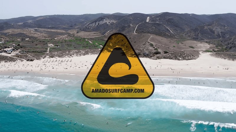 5 Tage Surfpaket für Surfer Aller Niveaus im Amado Surf Camp an der Algarve, Portugal