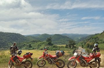 5 Tage Malerische Geführte Laos Motorradtour von Luang Prabang nach Pak Beng, Houay Xai und Luang Nam Tha