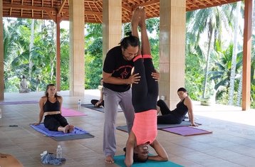 7 Tage Yoga-Erwachen und Spa-Glück Retreat mit Dorfaktivitäten und Reiten in Bali, Indonesien