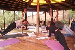 Sacred Yoga Lehrer Ausbildung: 22 Tage Transformation & Heilung im Herzen der Anden, Peru