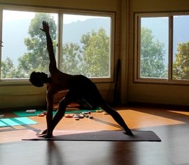 8 jours en stage de yoga, bien-être et détox dans la nature à Pokhara, Népal - Photo 5