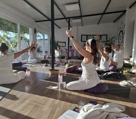 64 días Retiro de yoga en el corazón de Devon, Reino Unido - Photo 1