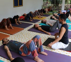 23 jours-200h en formation de professeur de yoga intégral IKY, Mayan Kankueb et méditation à Cali, Colombie - Photo 3