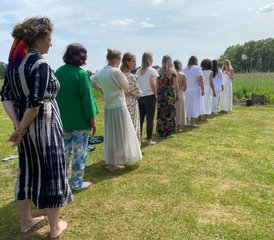 4 Tage Light Up Your Fire: Frauen Yoga und Wellness Retreat in Overijssel, Niederlande - Photo 2